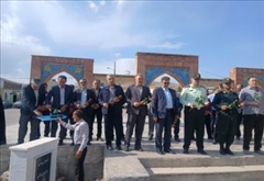 ادای احترام به مقام شامخ شهیدان در هفته دولت